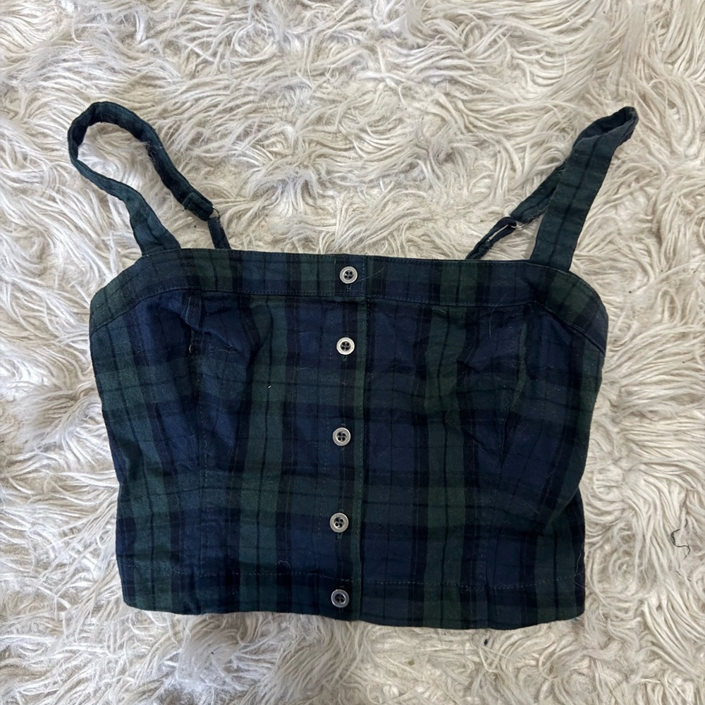 Hollister ruched plain shirt 
Adjustable straps